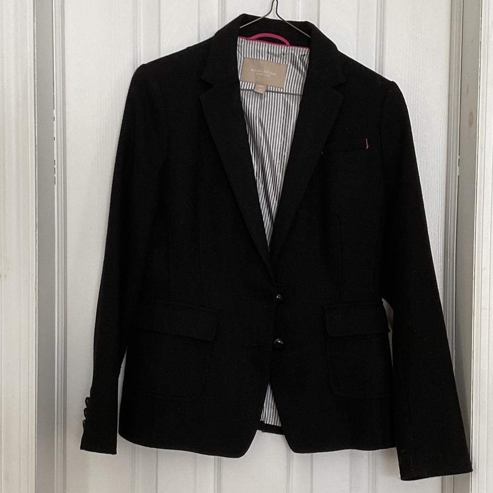 Banana Republic Black Blazer
